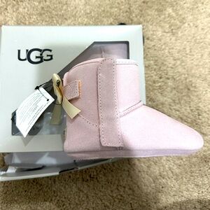 Pink toddler UGG size 4/5